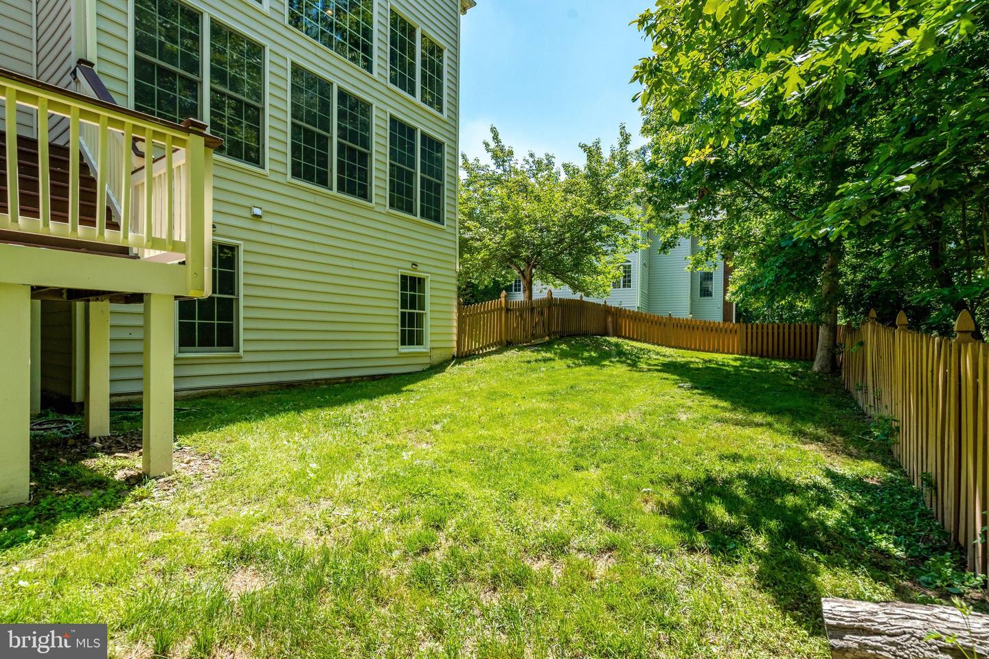 Haymarket, Virginia, 20169, United States, 5 Bedrooms Bedrooms, ,5 BathroomsBathrooms,Residential,Pending,2031766