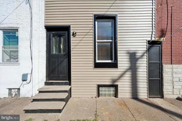 2433 E DAUPHIN ST, PHILADELPHIA, PA 19125 - Image 1