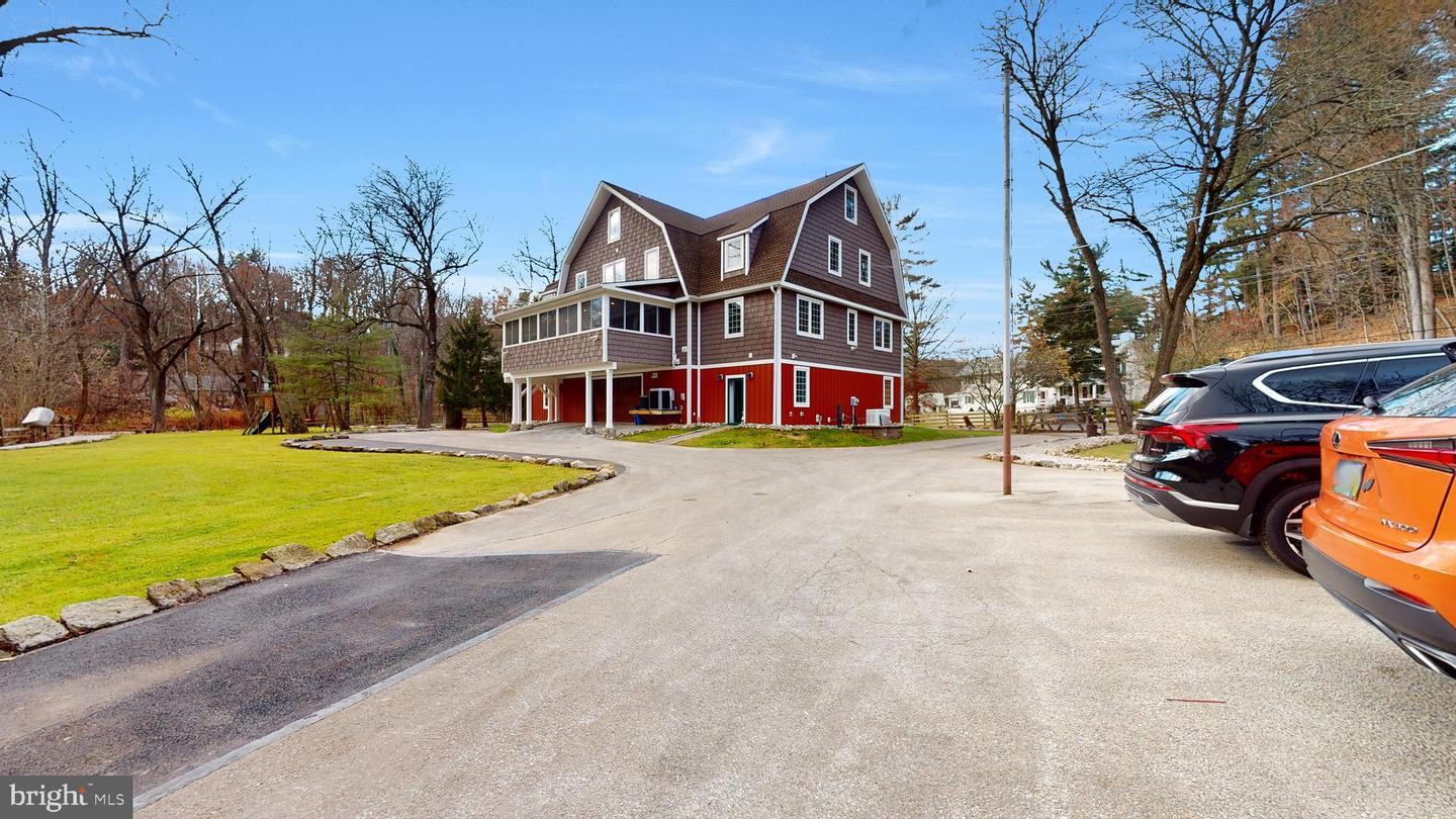 Broomall, Pennsylvania, 19008, United States, 6 Bedrooms Bedrooms, ,8 BathroomsBathrooms,Residential,Active,1738458