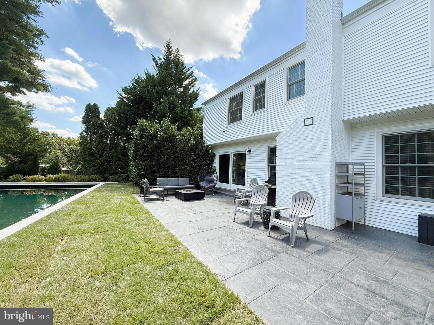 Potomac, Maryland, 20854, United States, 5 Bedrooms Bedrooms, ,4 BathroomsBathrooms,Residential,Active,1943828