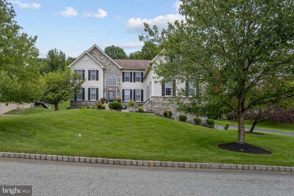 16 STRICKLAND WAY, GLEN MILLS, PA 19342 - Image 1