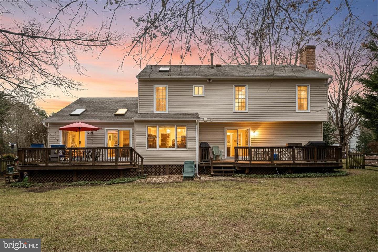 Centreville, Virginia, 20120, United States, 4 Bedrooms Bedrooms, ,3 BathroomsBathrooms,Residential,Active,2015484