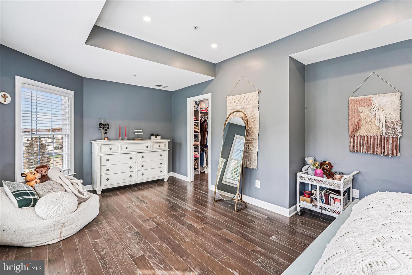 Leesburg, Virginia, 20175, United States, 5 Bedrooms Bedrooms, ,6 BathroomsBathrooms,Residential,Active,1987213