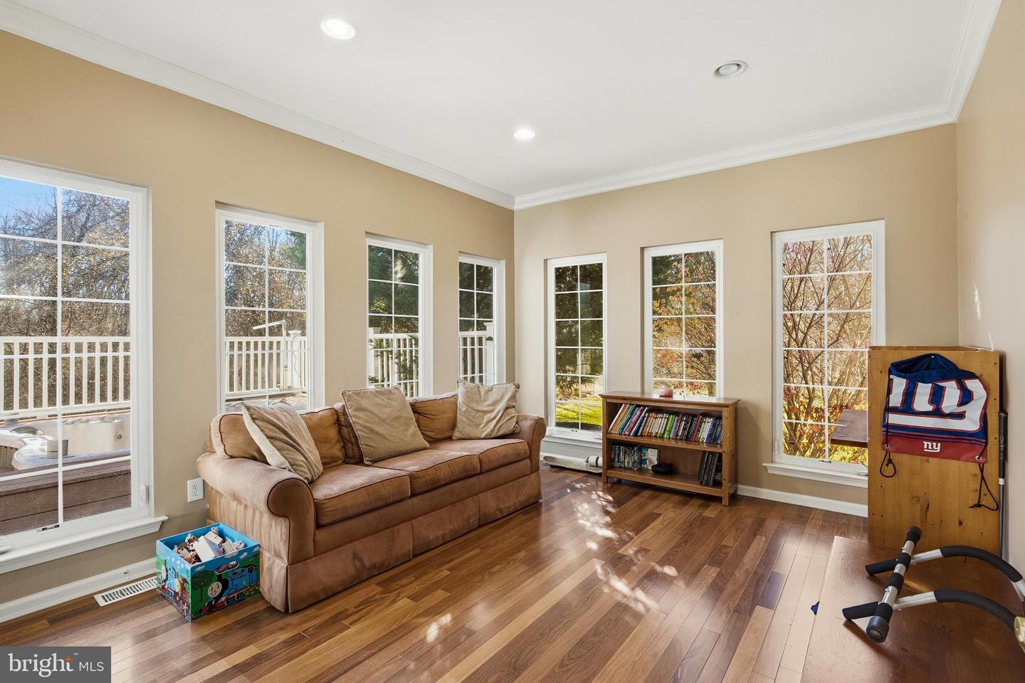 Pennington, New Jersey, 08534, United States, 4 Bedrooms Bedrooms, ,5 BathroomsBathrooms,Residential,Active,1999934