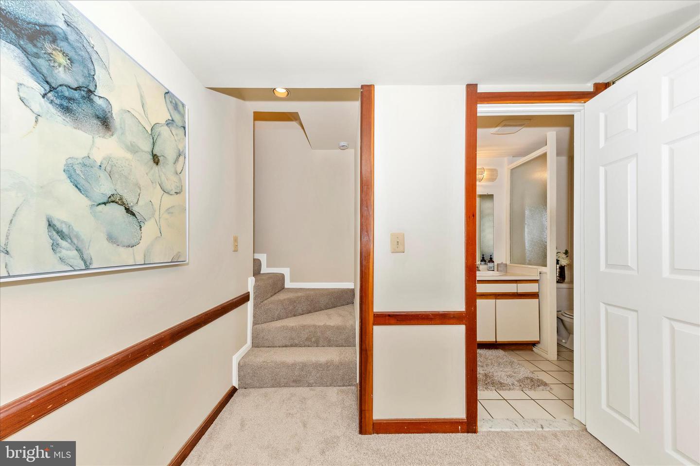 Potomac, Maryland, 20854, United States, 4 Bedrooms Bedrooms, ,5 BathroomsBathrooms,Residential,Active,2002617