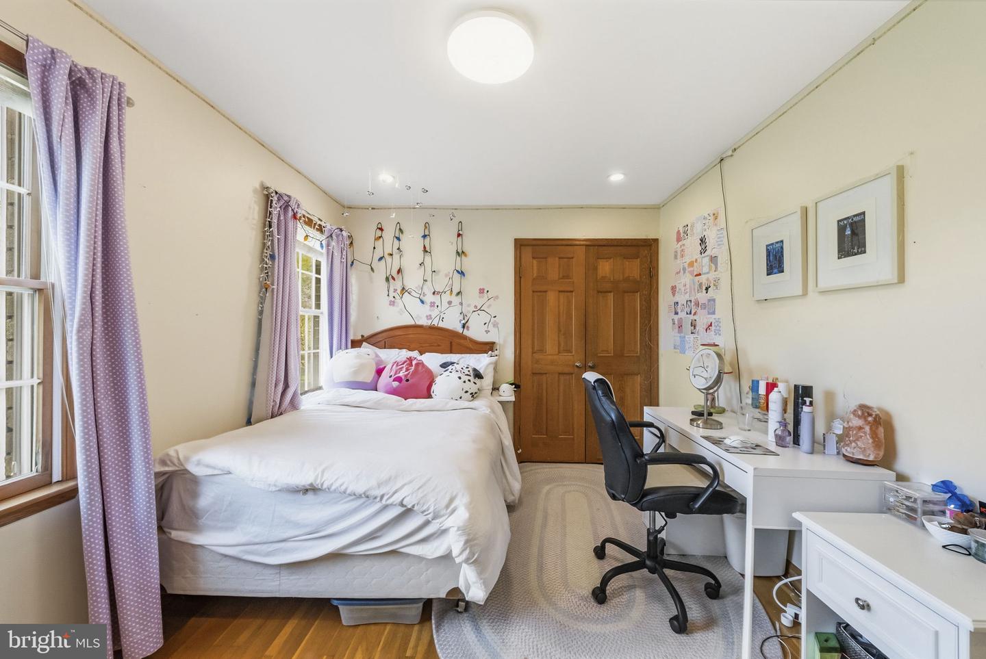 Princeton Junction, New Jersey, 08550, United States, 4 Bedrooms Bedrooms, ,3 BathroomsBathrooms,Residential,Contingent,2045693