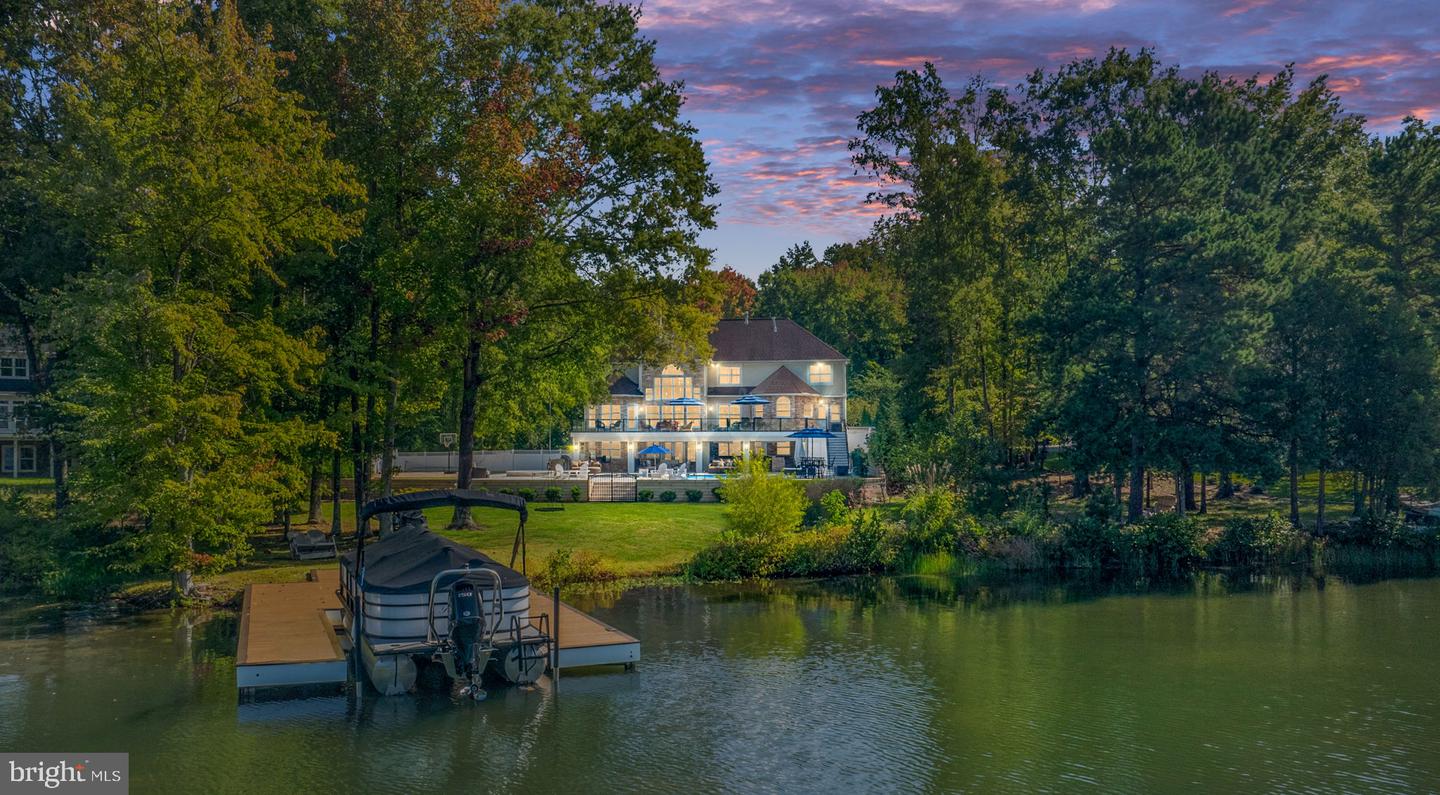 Spotsylvania, Virginia, 22551, United States, 5 Bedrooms Bedrooms, ,5 BathroomsBathrooms,Residential,Contingent,1893243