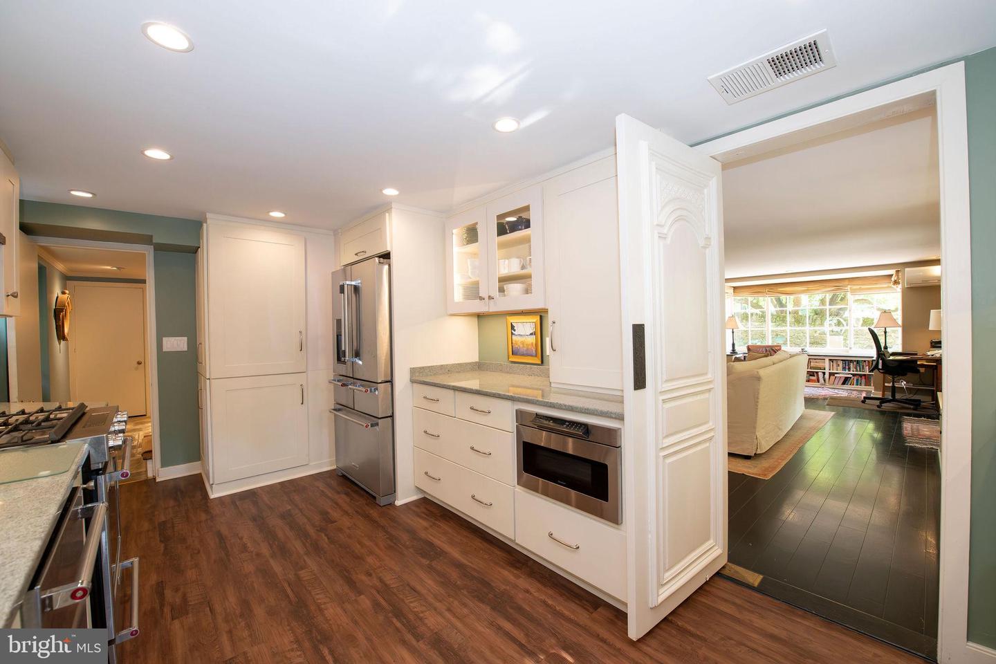 Philadelphia, Pennsylvania, 19118, United States, 2 Bedrooms Bedrooms, ,2 BathroomsBathrooms,Residential,Pending,1904167