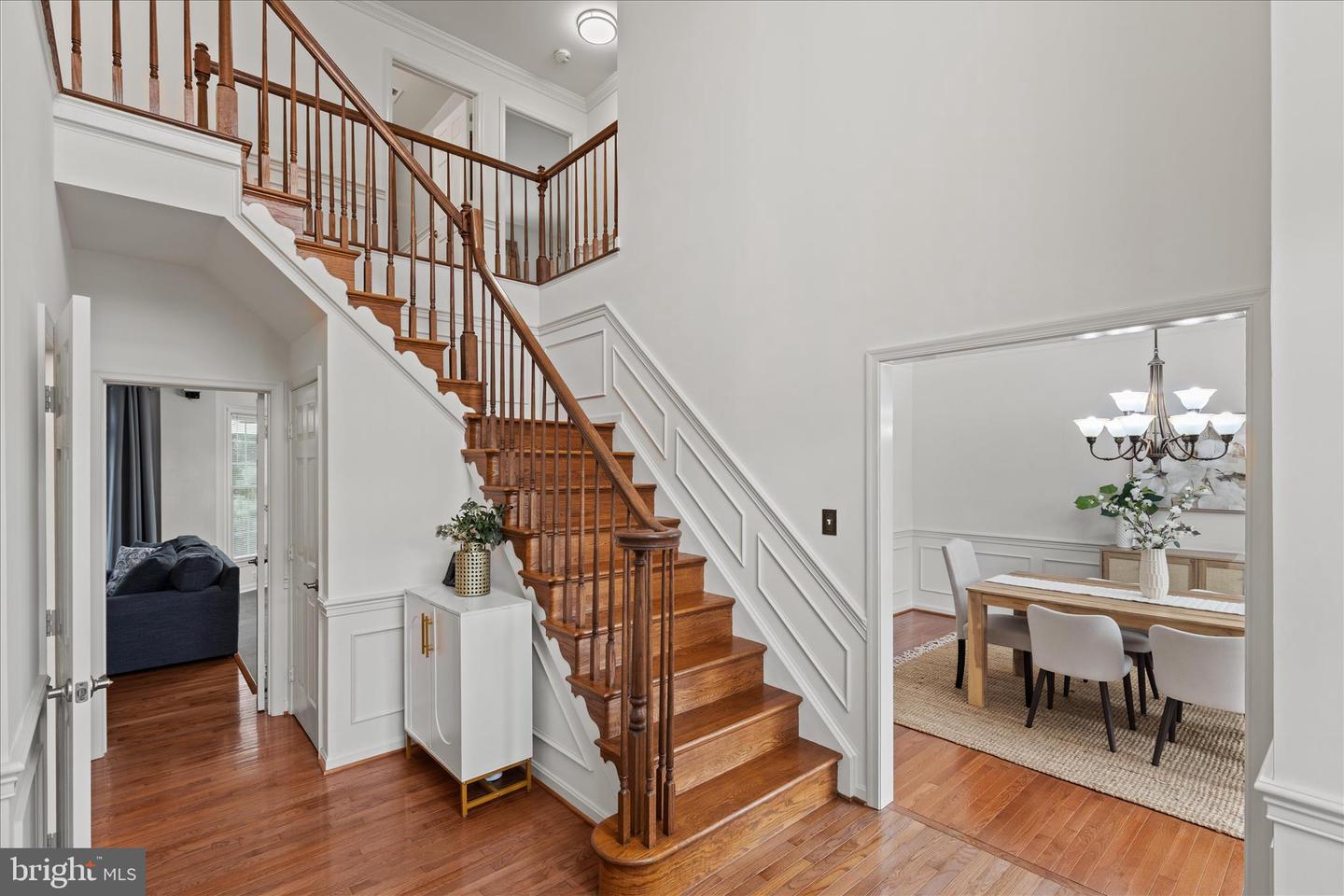 Centreville, Virginia, 20121, United States, 4 Bedrooms Bedrooms, ,3 BathroomsBathrooms,Residential,Contingent,2045785