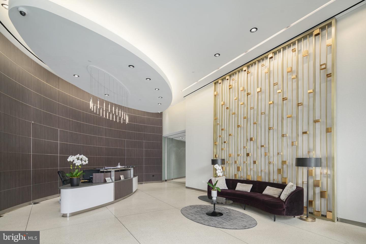 Philadelphia, Pennsylvania, 19103, United States, 3 Bedrooms Bedrooms, ,4 BathroomsBathrooms,Residential,Active,1993681