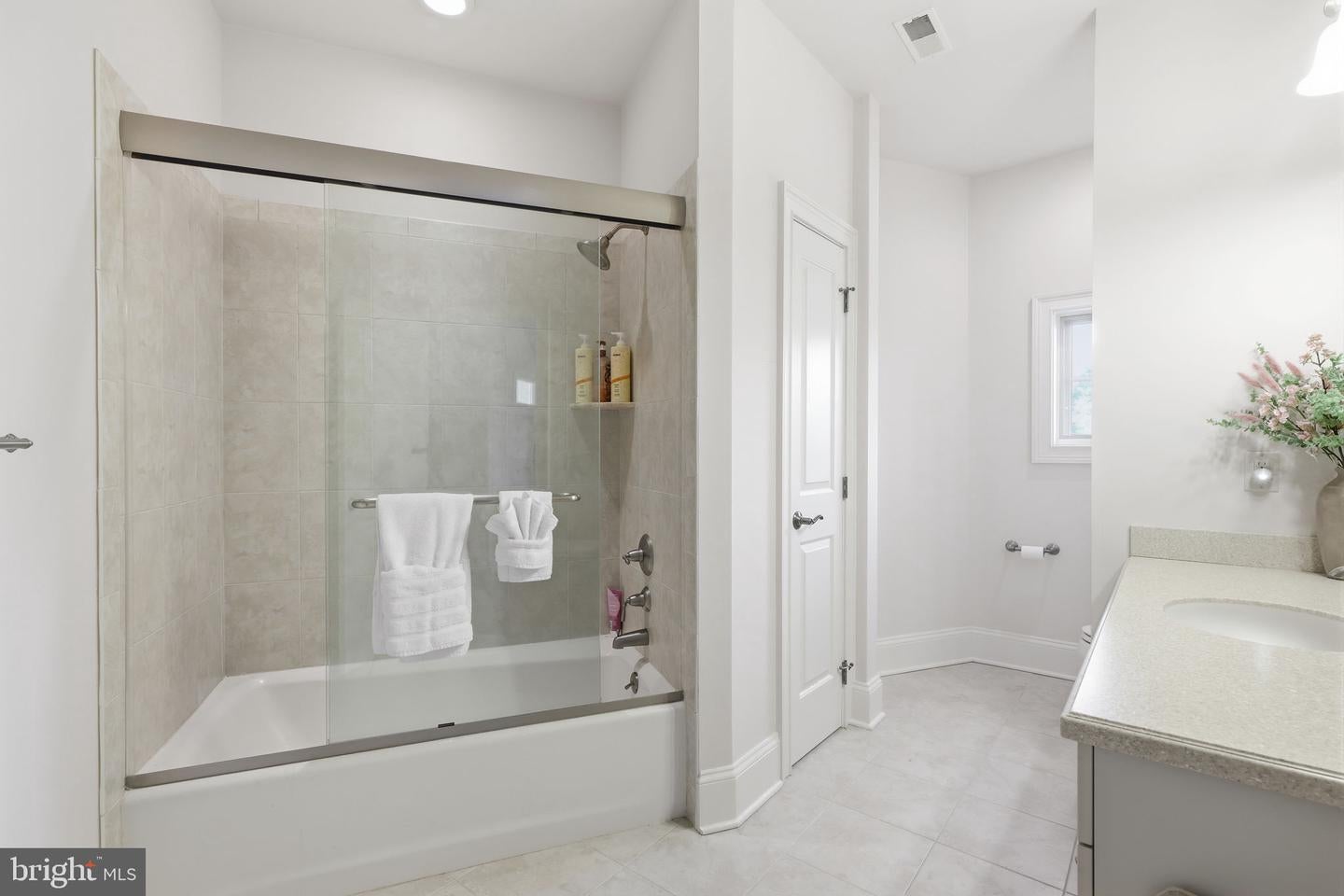 Newtown, Pennsylvania, 18940, United States, 5 Bedrooms Bedrooms, ,6 BathroomsBathrooms,Residential,Active,2044188