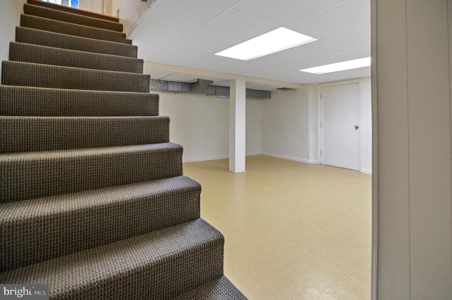 Owings Mills, Maryland, 21117, United States, 5 Bedrooms Bedrooms, ,4 BathroomsBathrooms,Residential,Active,1971806