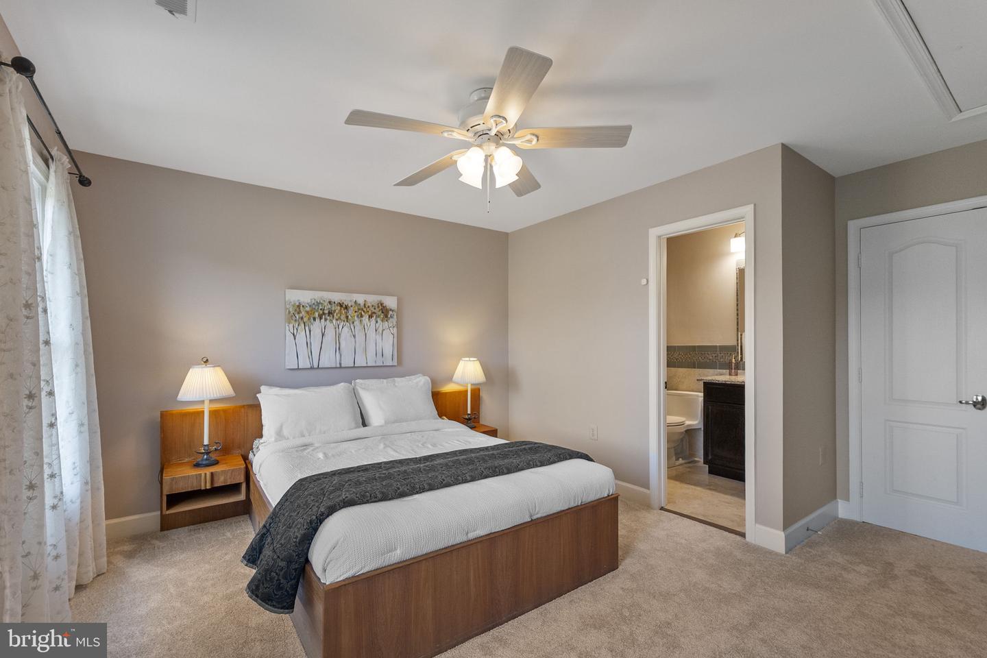 Poolesville, Maryland, 20837, United States, 4 Bedrooms Bedrooms, ,5 BathroomsBathrooms,Residential,Active,2052019