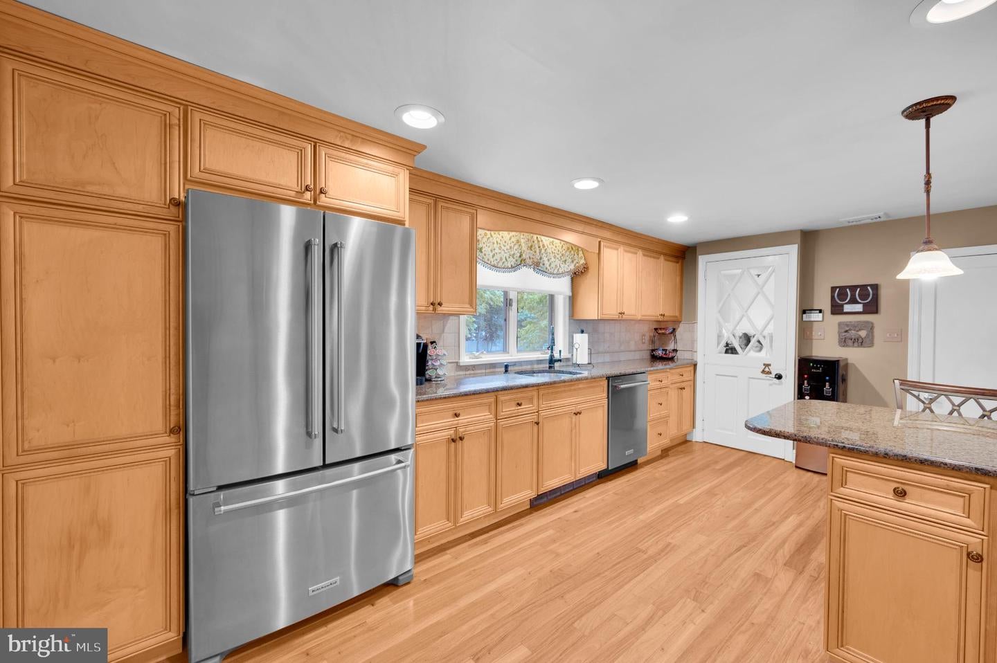 Freehold, New Jersey, 07728, United States, 3 Bedrooms Bedrooms, ,3 BathroomsBathrooms,Residential,Active,1922297