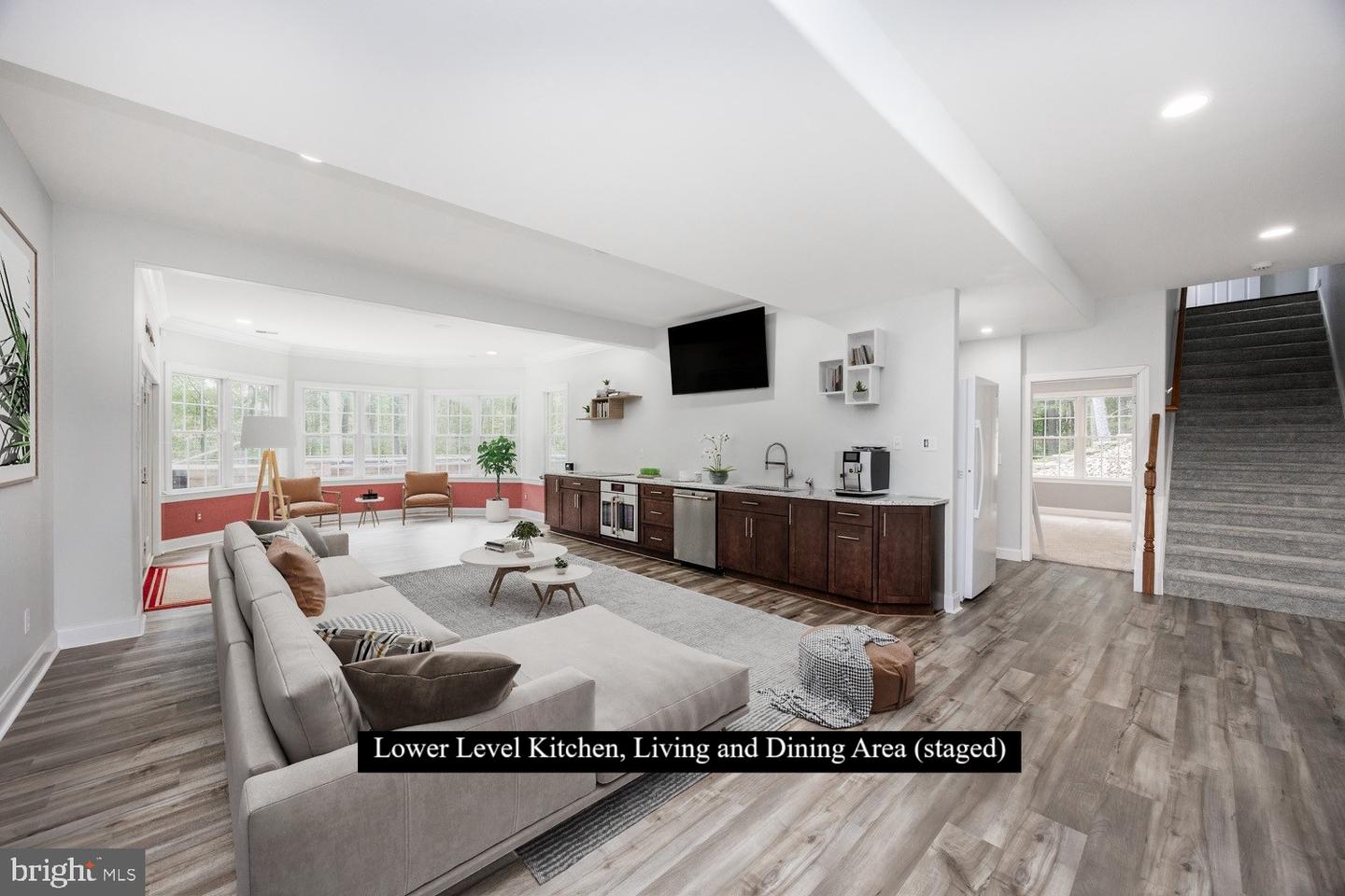 Landenberg, Pennsylvania, 19350, United States, 5 Bedrooms Bedrooms, ,6 BathroomsBathrooms,Residential,Active,1965819