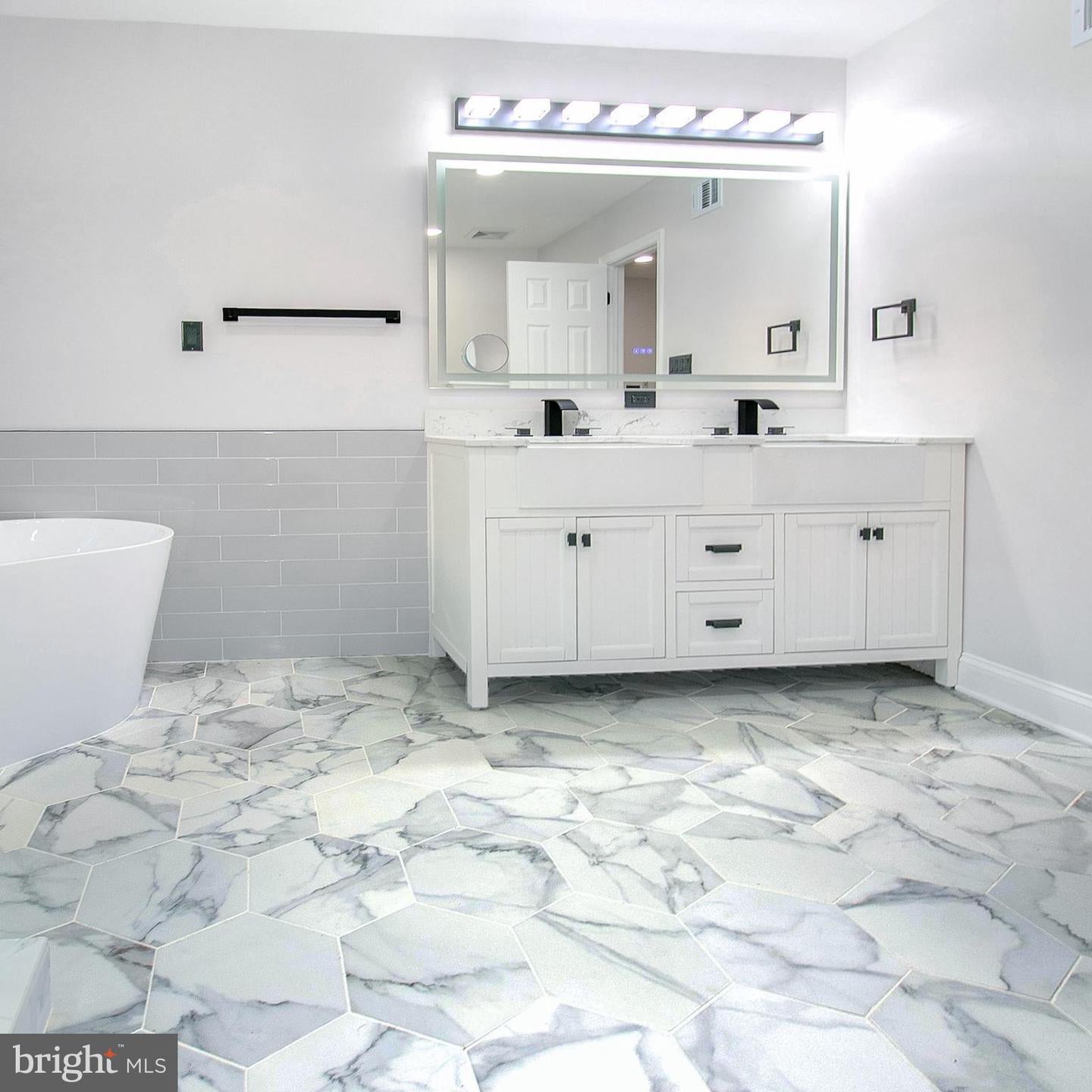 Ashburn, Virginia, 20147, United States, 5 Bedrooms Bedrooms, ,4 BathroomsBathrooms,Residential,Active,1988483