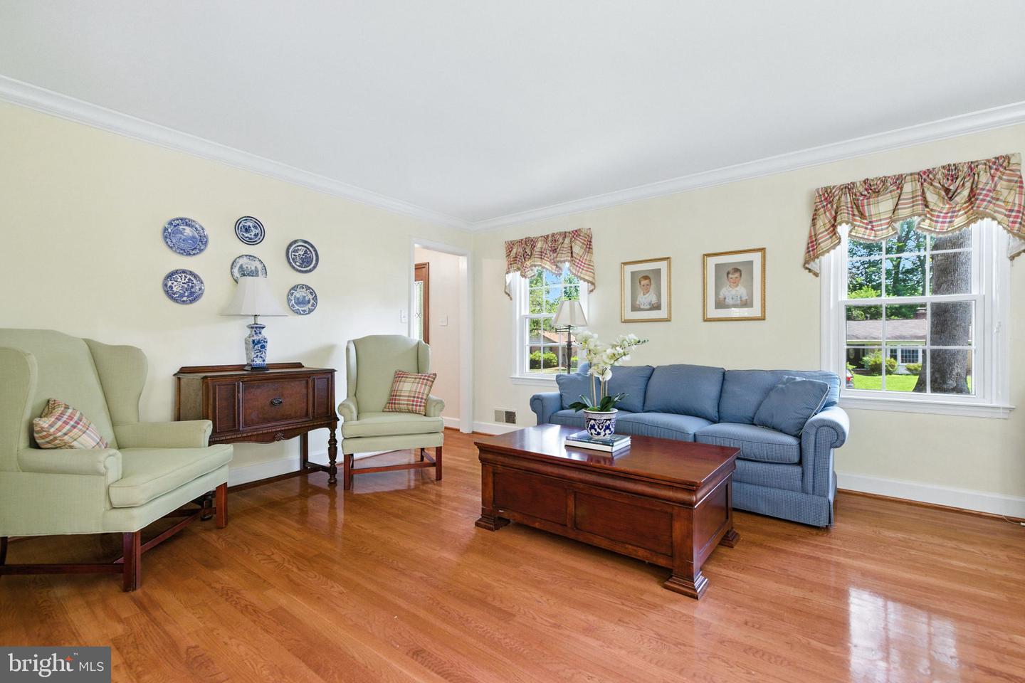 Annandale, Virginia, 22003, United States, 4 Bedrooms Bedrooms, ,4 BathroomsBathrooms,Residential,Active,1900183