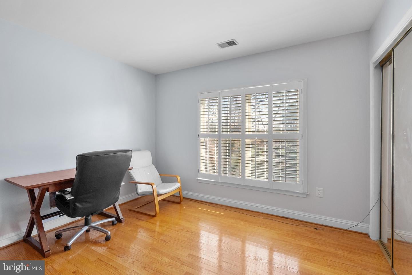 Gaithersburg, Maryland, 20879, United States, 5 Bedrooms Bedrooms, ,5 BathroomsBathrooms,Residential,Active,1999190