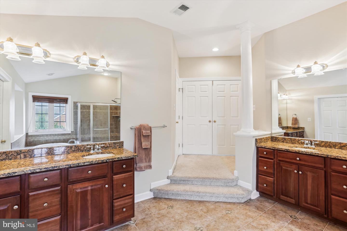 Frederick, Maryland, 21704, United States, 6 Bedrooms Bedrooms, ,4 BathroomsBathrooms,Residential,Active,1884907