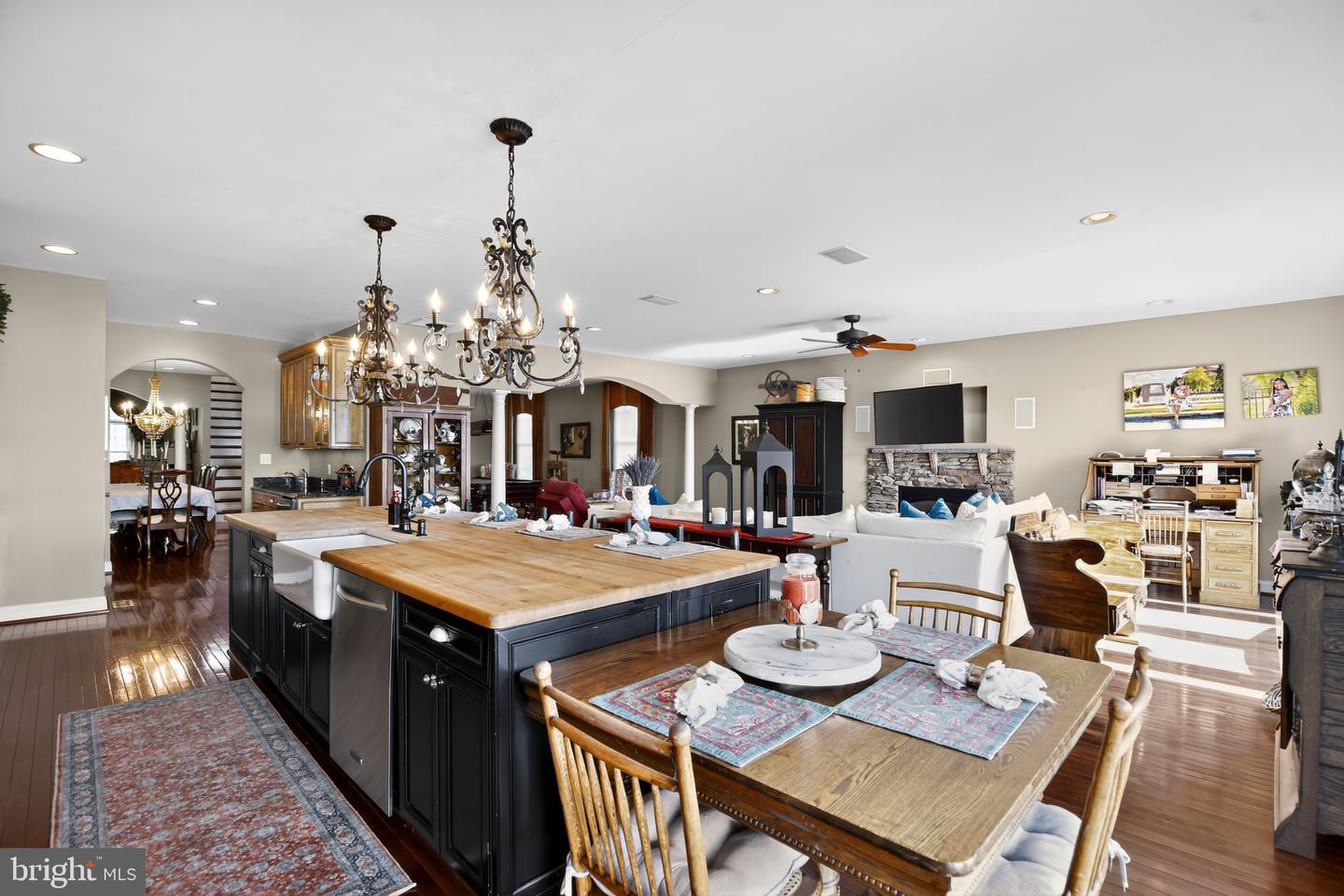 Baltimore, Maryland, 21220, United States, 5 Bedrooms Bedrooms, ,4 BathroomsBathrooms,Residential,Active,1985595