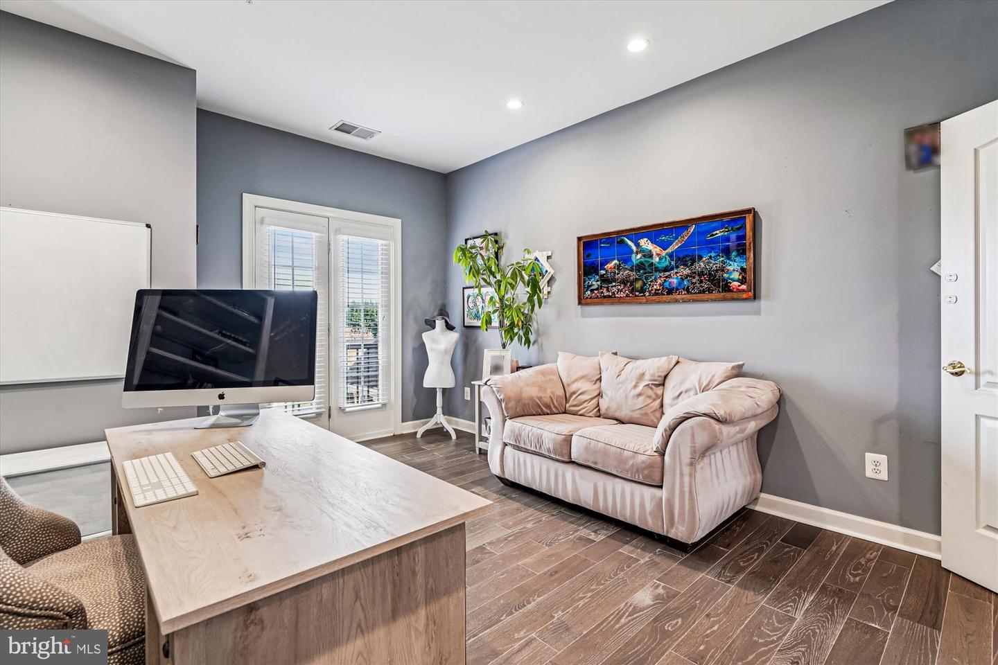 Leesburg, Virginia, 20175, United States, 5 Bedrooms Bedrooms, ,6 BathroomsBathrooms,Residential,Active,1987213