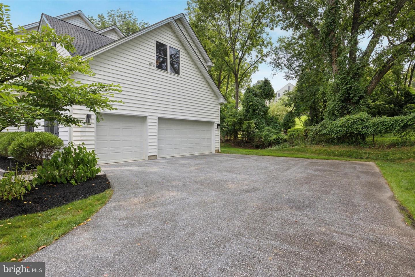 West Chester, Pennsylvania, 19380, United States, 4 Bedrooms Bedrooms, ,4 BathroomsBathrooms,Residential,Active,1909855