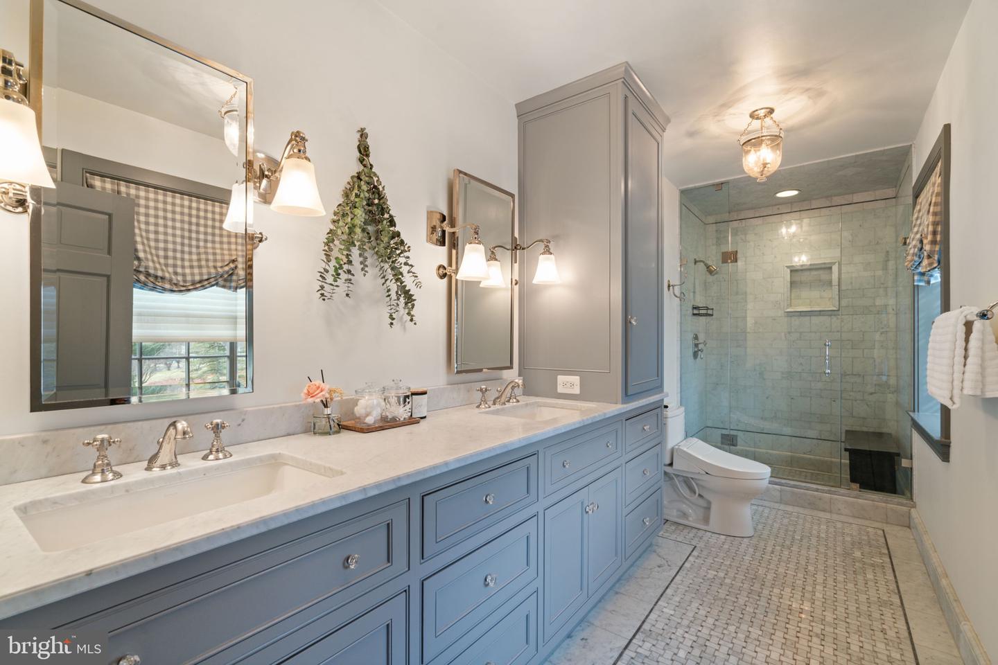 Leesburg, Virginia, 20175, United States, 4 Bedrooms Bedrooms, ,5 BathroomsBathrooms,Residential,Active,2011862