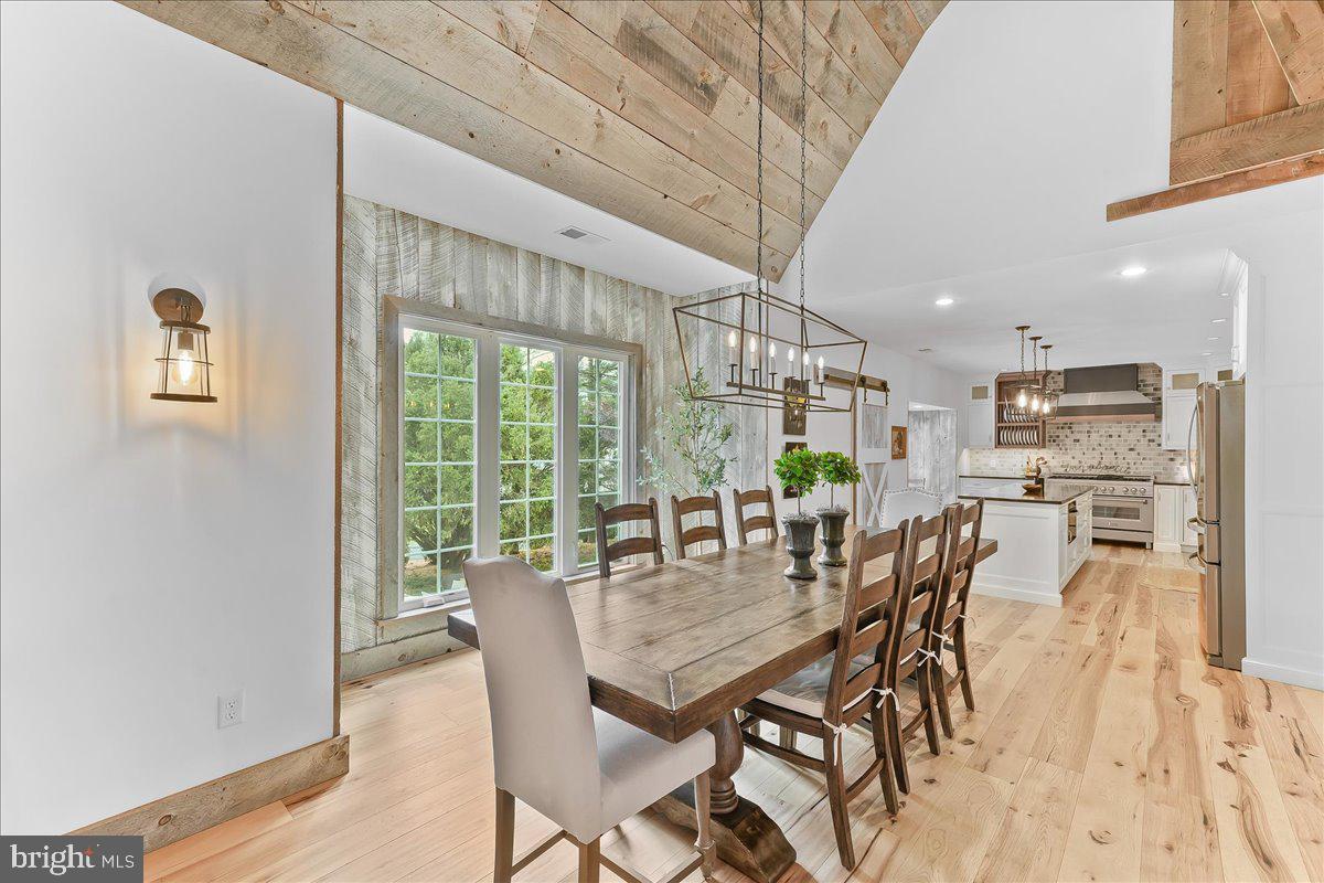 Wilmington, Delaware, 19807, United States, 5 Bedrooms Bedrooms, ,6 BathroomsBathrooms,Residential,Active,1988434