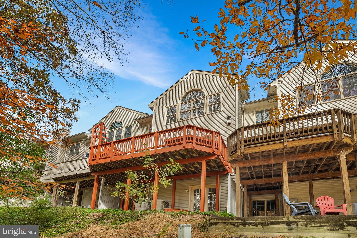 Potomac, Maryland, 20854, United States, 4 Bedrooms Bedrooms, ,4 BathroomsBathrooms,Residential,Active,1973311