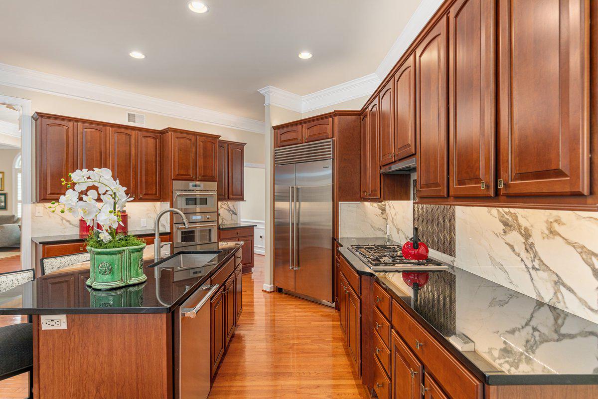 Leesburg, Virginia, 20176, United States, 4 Bedrooms Bedrooms, ,5 BathroomsBathrooms,Residential,Active,2044548