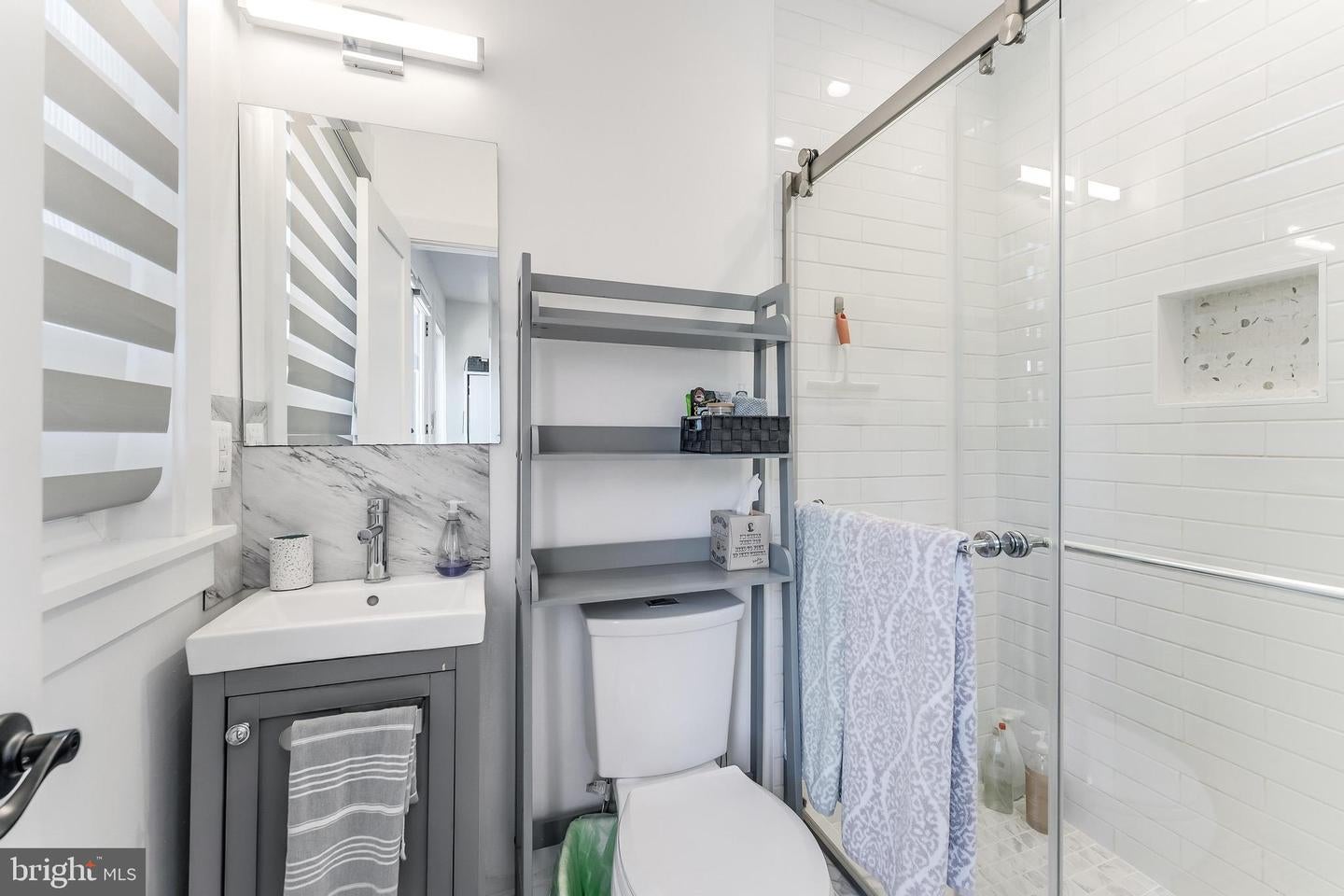 Washington, District Of Columbia, 20002, United States, ,Residential,Active,2038616