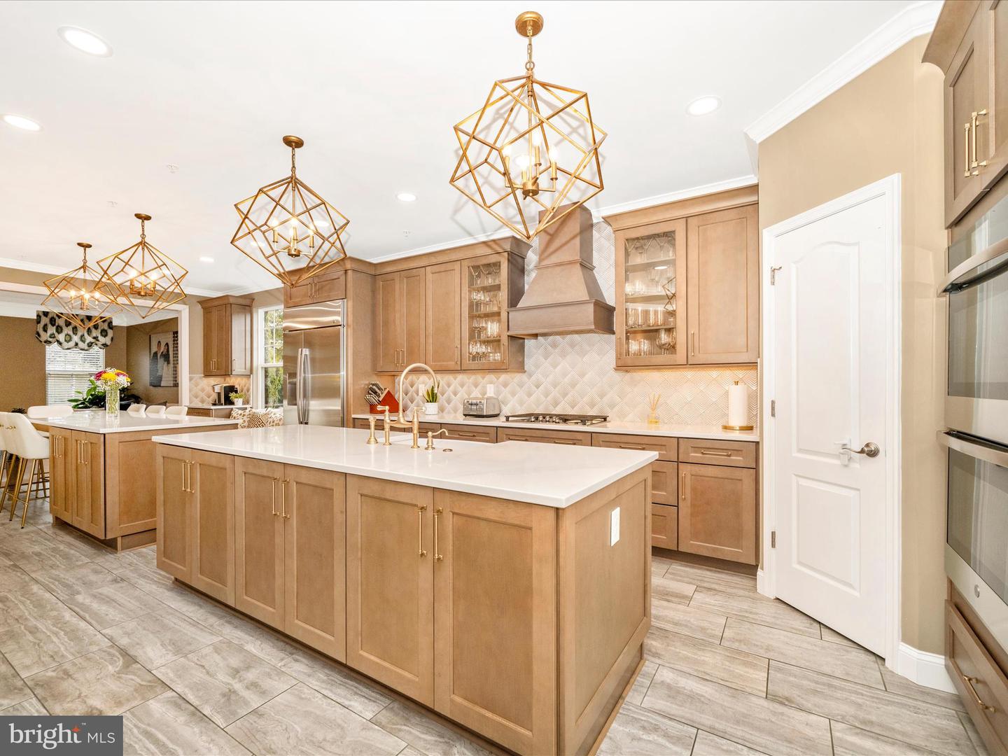 Clarksburg, Maryland, 20871, United States, 5 Bedrooms Bedrooms, ,4 BathroomsBathrooms,Residential,Active,1967123