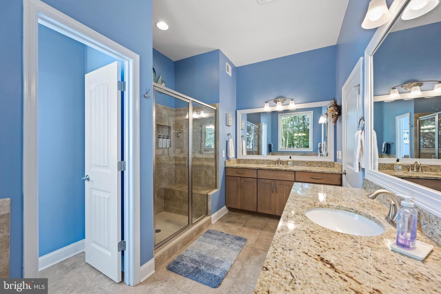 Rehoboth Beach, Delaware, 19971, United States, 4 Bedrooms Bedrooms, ,5 BathroomsBathrooms,Residential,Active,1973260