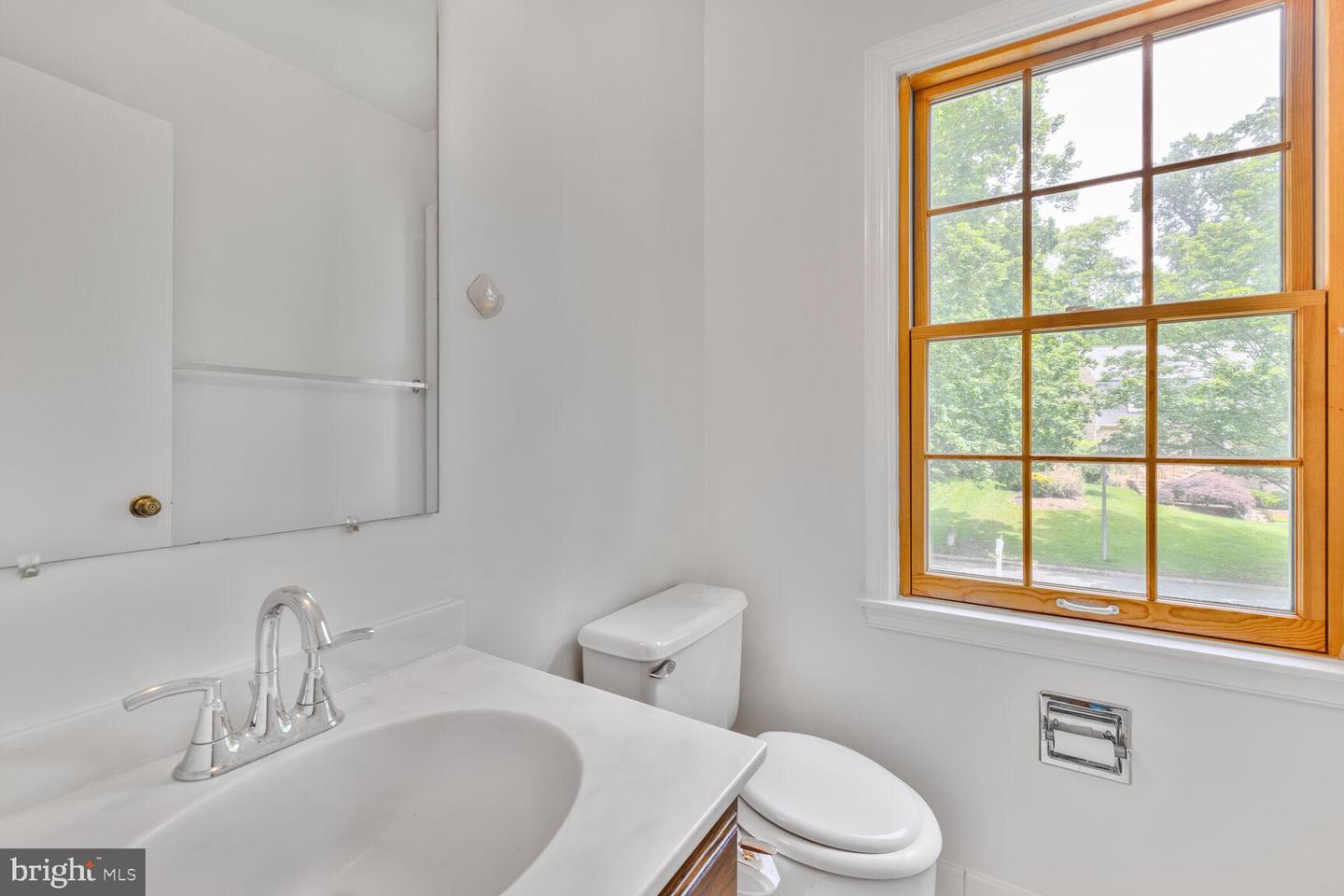 Potomac, Maryland, 20854, United States, 6 Bedrooms Bedrooms, ,6 BathroomsBathrooms,Residential,Active,1823958
