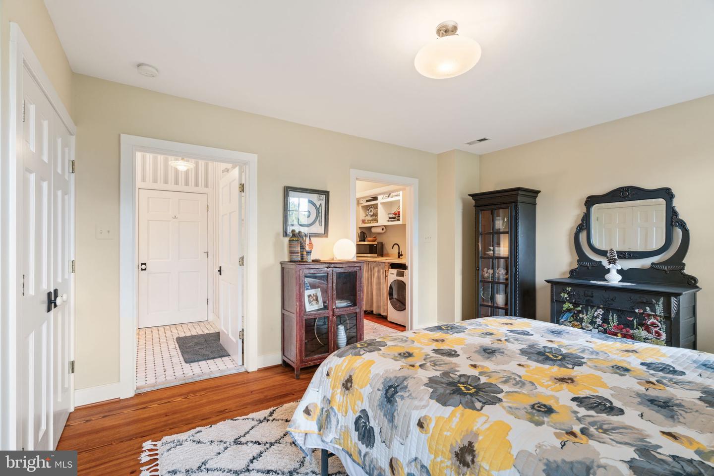 Leesburg, Virginia, 20175, United States, 4 Bedrooms Bedrooms, ,5 BathroomsBathrooms,Residential,Active,2011862