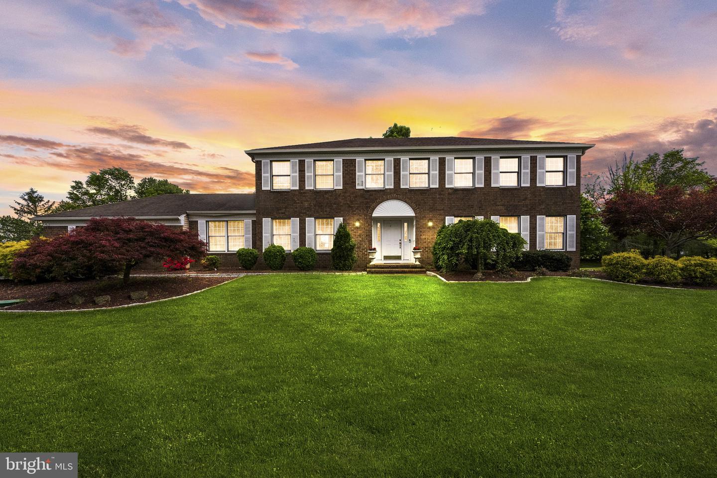 Princeton Junction, New Jersey, 08550, United States, 4 Bedrooms Bedrooms, ,3 BathroomsBathrooms,Residential,Contingent,2045693