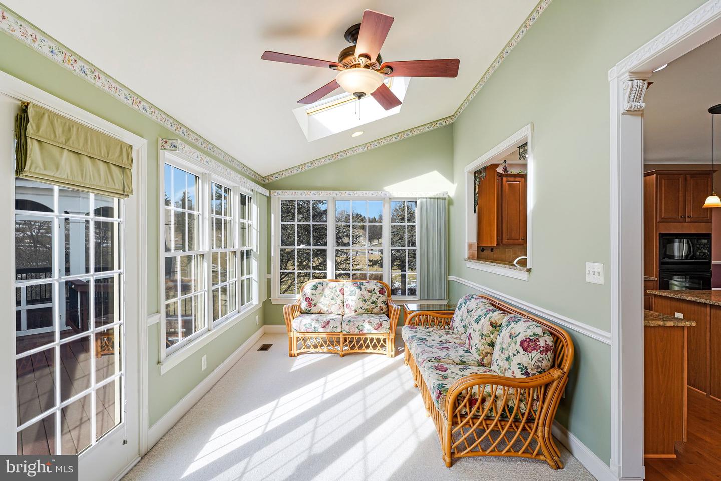 Leesburg, Virginia, 20175, United States, 5 Bedrooms Bedrooms, ,5 BathroomsBathrooms,Residential,Active,2021689
