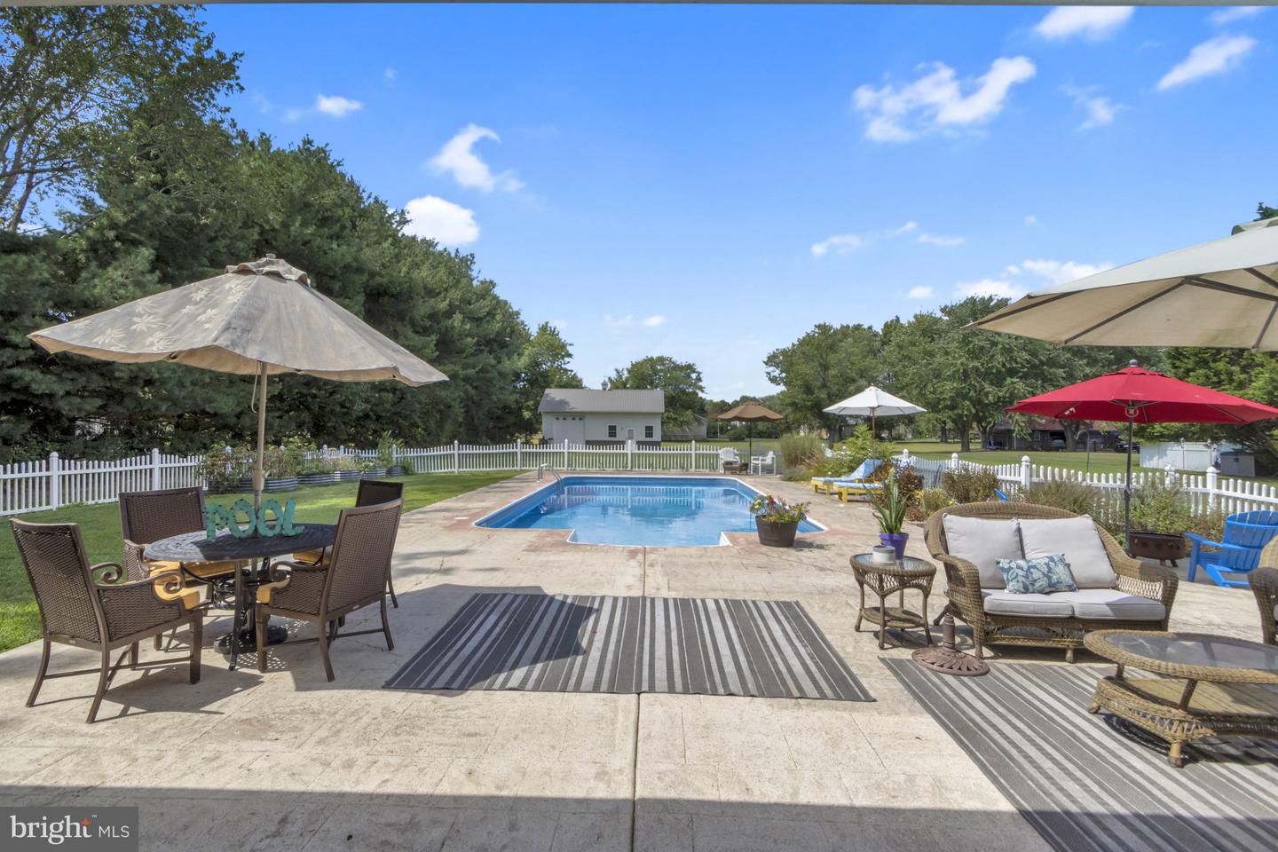 Milton, Delaware, 19968, United States, 4 Bedrooms Bedrooms, ,5 BathroomsBathrooms,Residential,Active,1941147