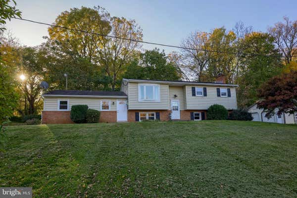 60 N CONESTOGA DR, LANCASTER, PA 17602 - Image 1