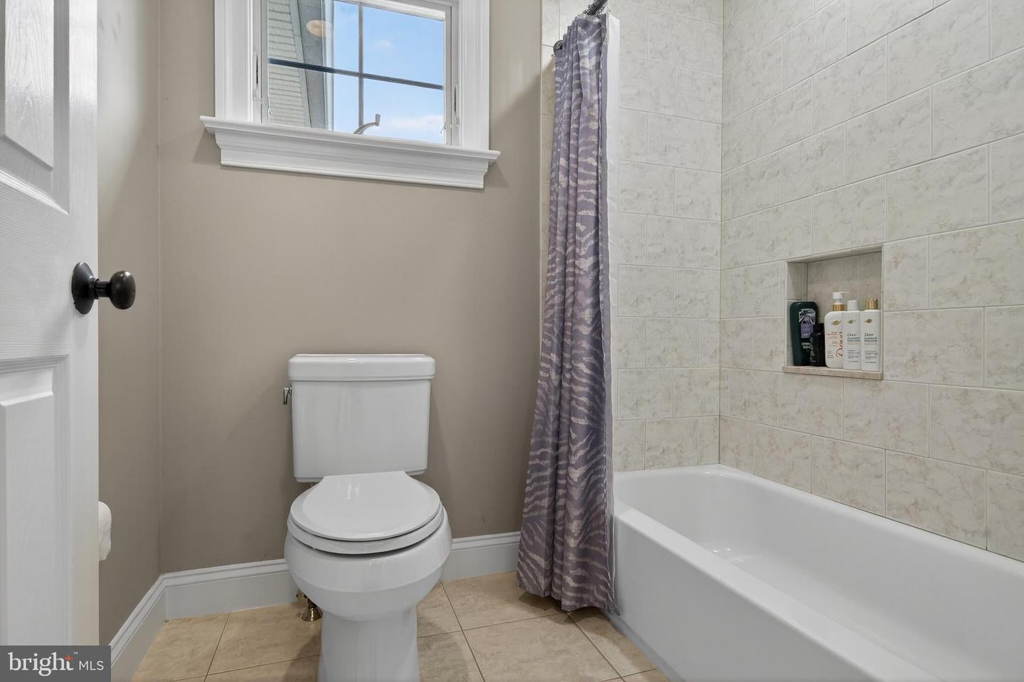 Kennett Square, Pennsylvania, 19348, United States, 7 Bedrooms Bedrooms, ,6 BathroomsBathrooms,Residential,Contingent,2045680