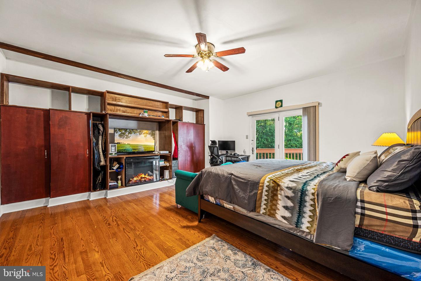 Wallingford, Pennsylvania, 19086, United States, 5 Bedrooms Bedrooms, ,6 BathroomsBathrooms,Residential,Active,1869134