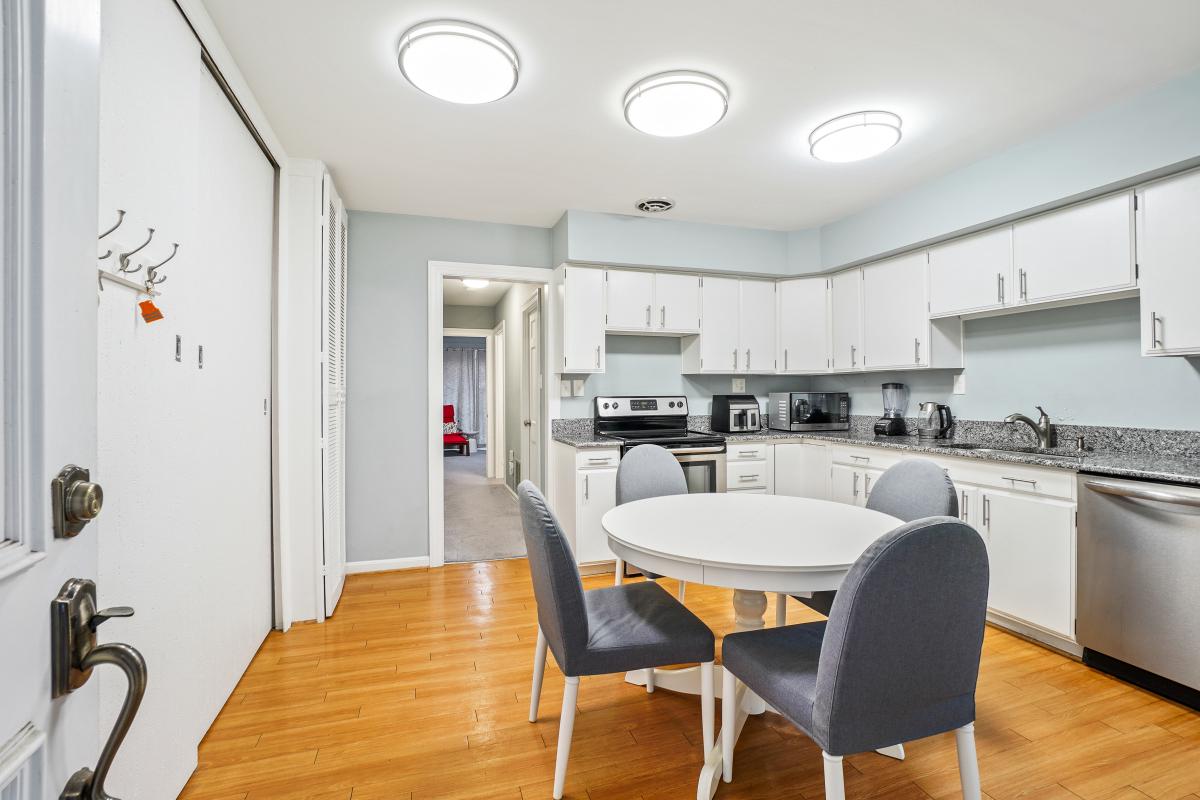 Washington, District Of Columbia, 20024, United States, 5 Bedrooms Bedrooms, ,3 BathroomsBathrooms,Residential,Active,2010218