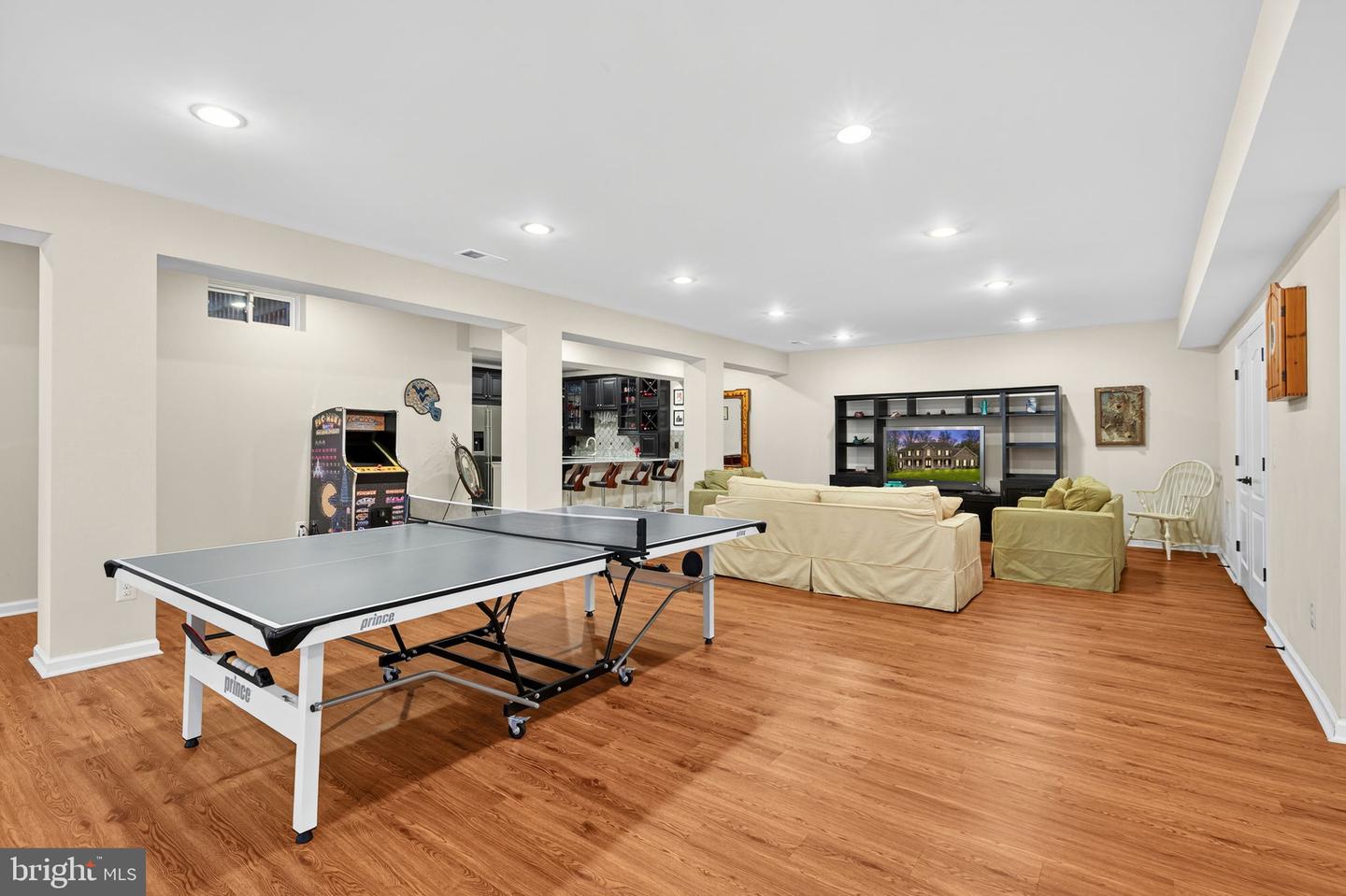 Ashburn, Virginia, 20148, United States, 5 Bedrooms Bedrooms, ,6 BathroomsBathrooms,Residential,Active,1952301