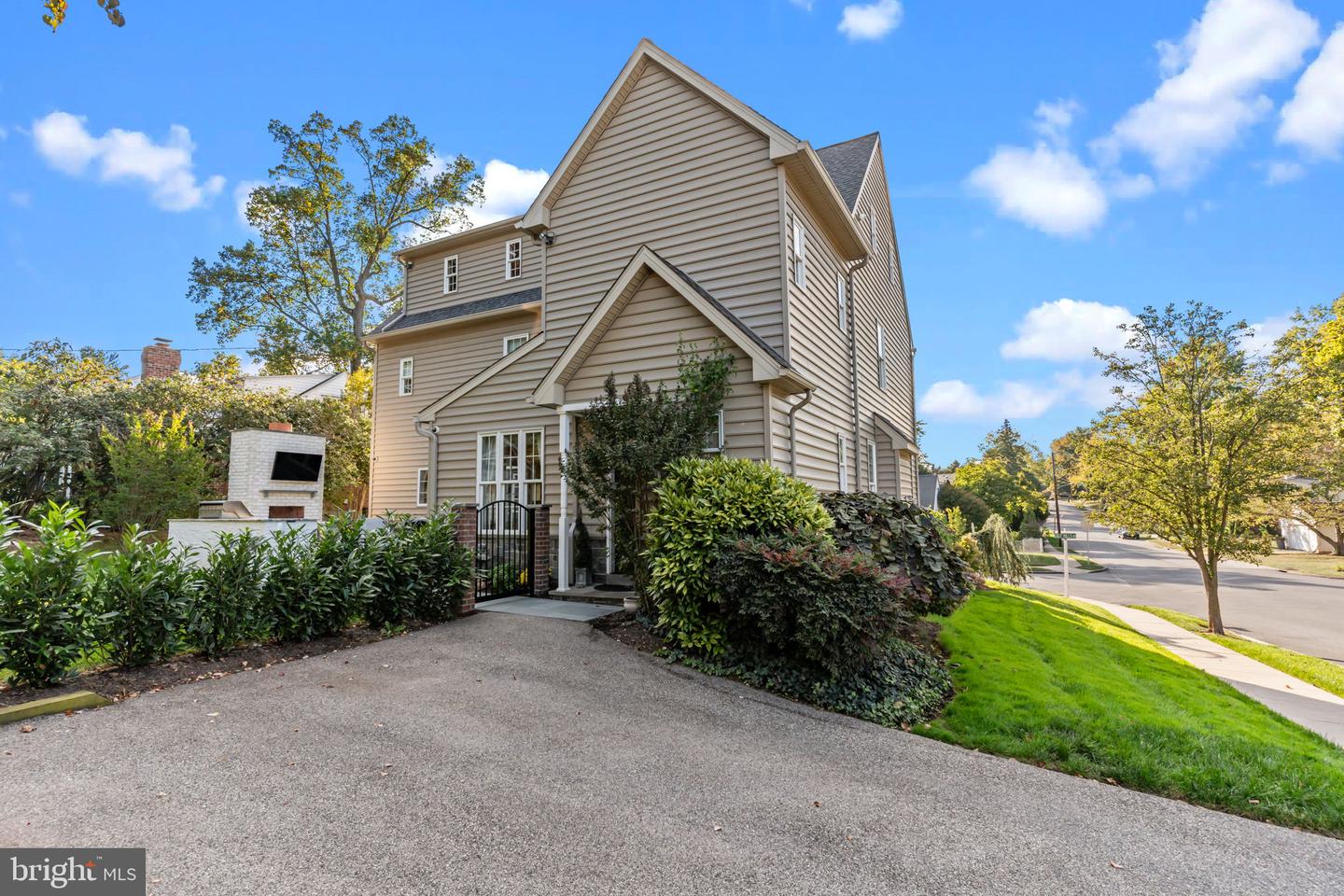 Havertown, Pennsylvania, 19083, United States, 5 Bedrooms Bedrooms, ,4 BathroomsBathrooms,Residential,Active,1972137