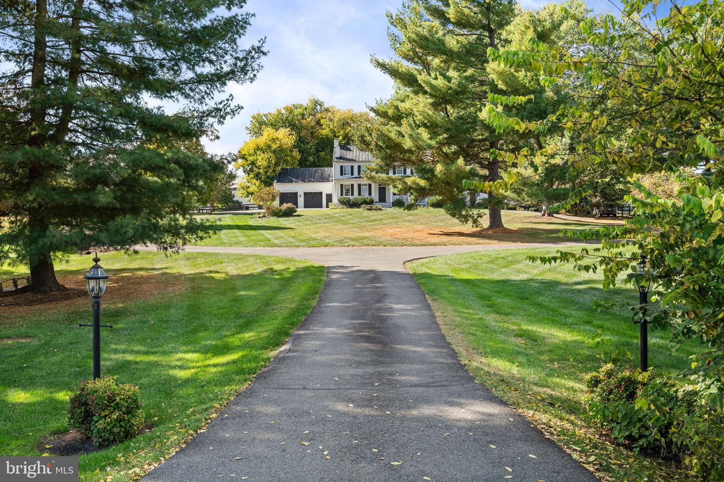 Leesburg, Virginia, 20175, United States, 4 Bedrooms Bedrooms, ,5 BathroomsBathrooms,Residential,Active,2011862