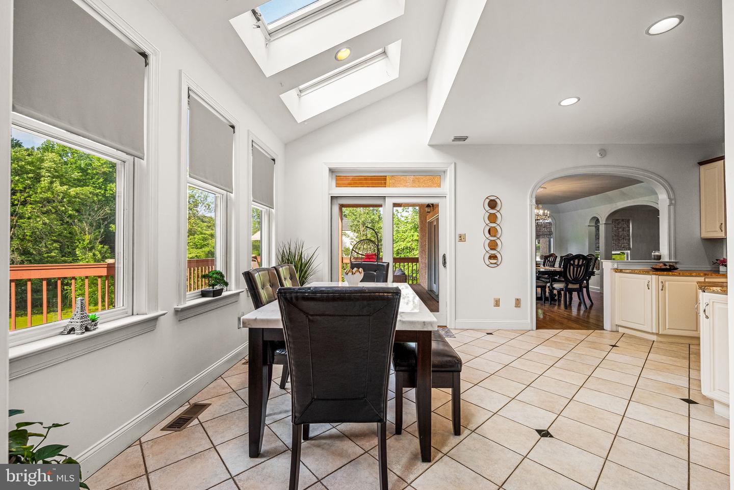 Wallingford, Pennsylvania, 19086, United States, 5 Bedrooms Bedrooms, ,6 BathroomsBathrooms,Residential,Active,1869134