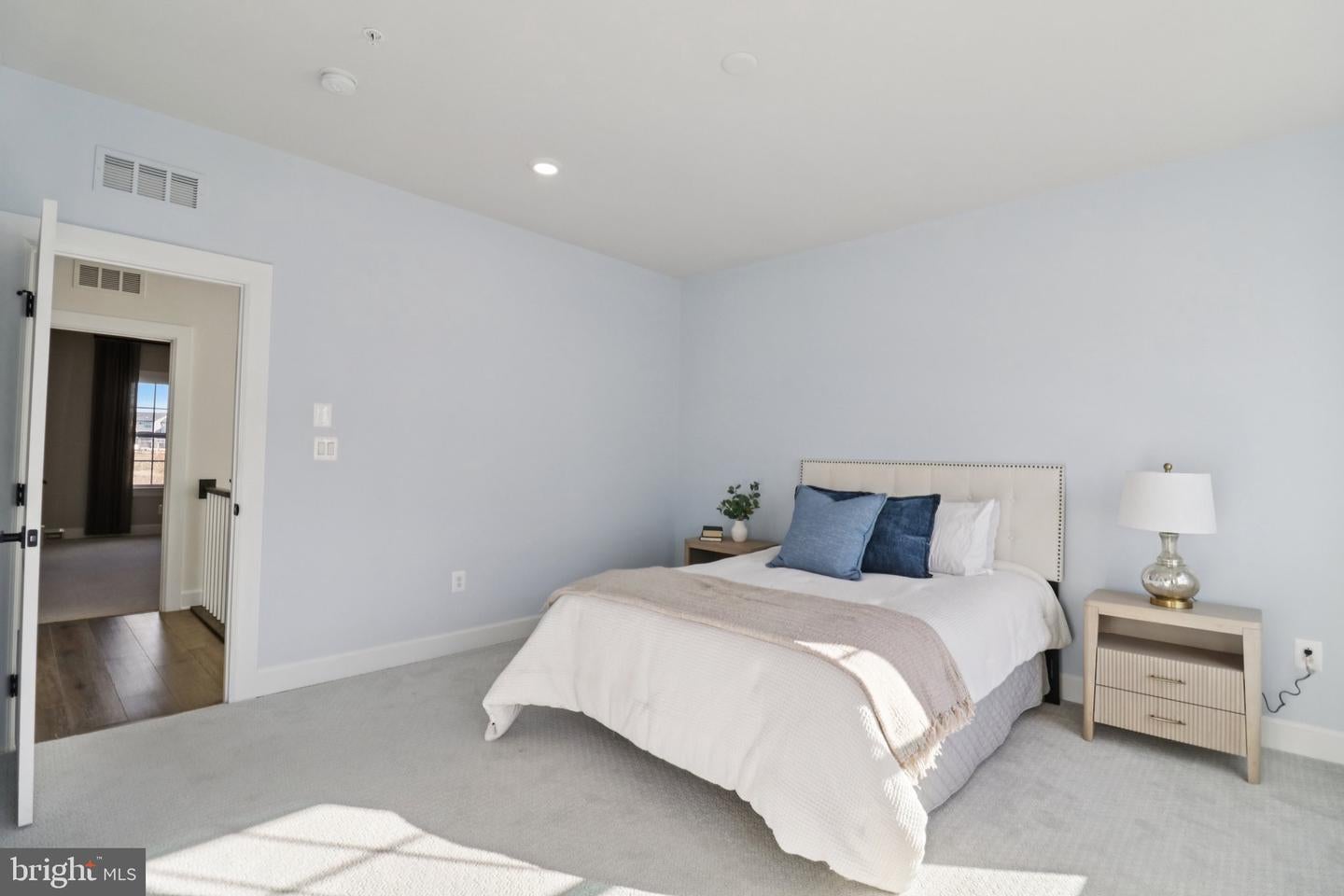 Bowie, Maryland, 20716, United States, 5 Bedrooms Bedrooms, ,5 BathroomsBathrooms,Residential,Active,2006775