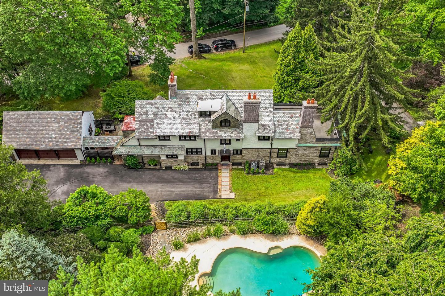 Wayne, Pennsylvania, 19087, United States, 4 Bedrooms Bedrooms, ,5 BathroomsBathrooms,Residential,Active,2003551