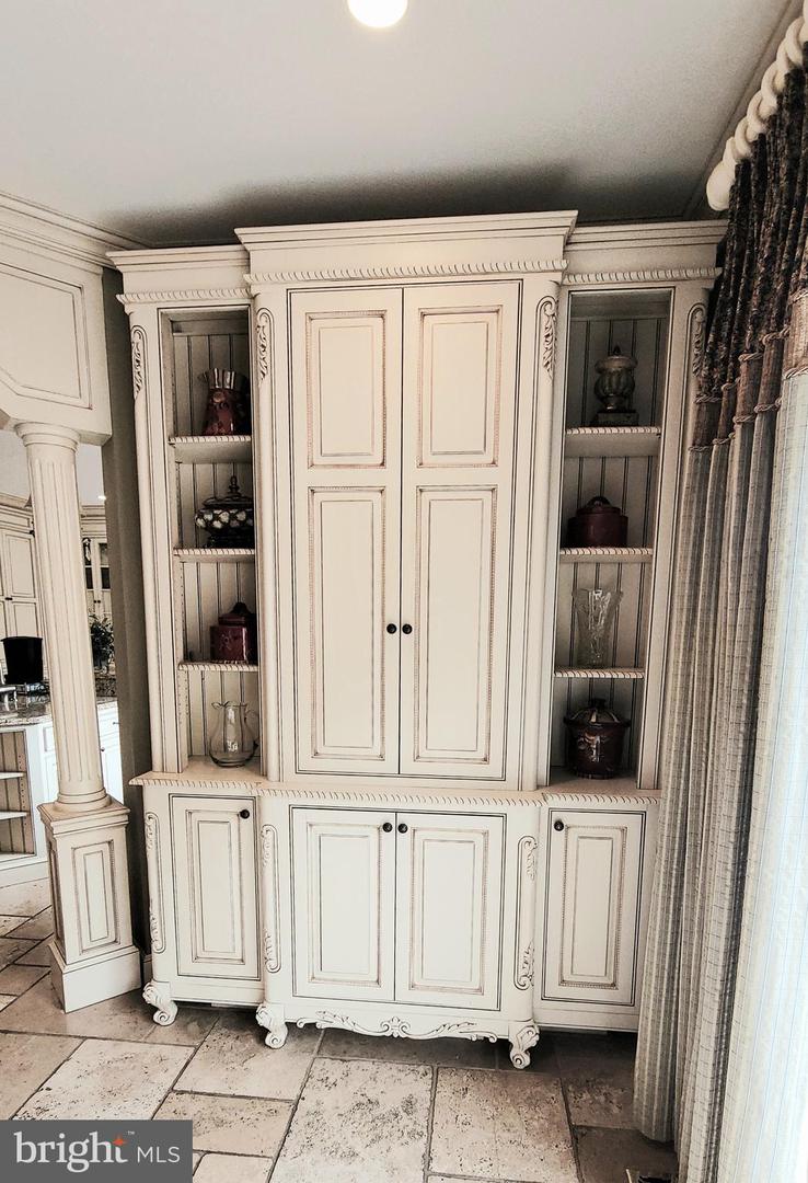 Newtown, Pennsylvania, 18940, United States, 6 Bedrooms Bedrooms, ,6 BathroomsBathrooms,Residential,Active,1849543