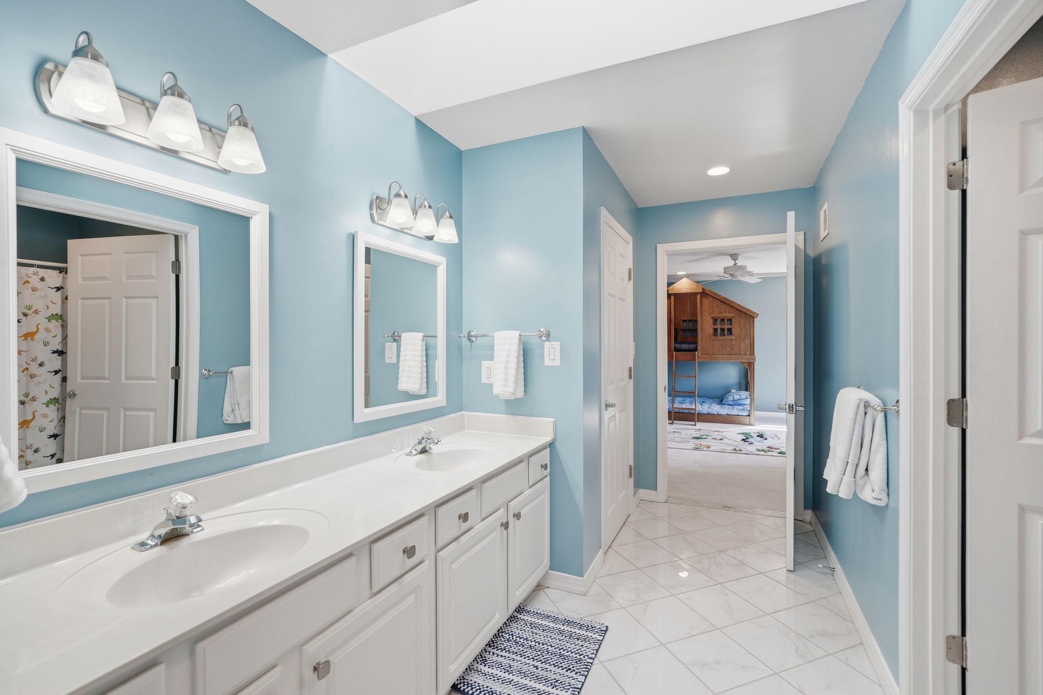 North Potomac, Maryland, 20878, United States, 7 Bedrooms Bedrooms, ,8 BathroomsBathrooms,Residential,Active,2044145